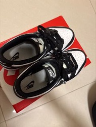 Nike Dunk Low Black White