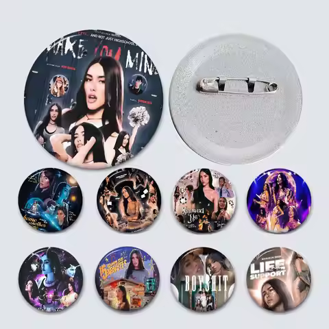 American Singer Madison Beer Creative Pins Funny Round Snap-in Brooch Badge Backpack Hat Accessories