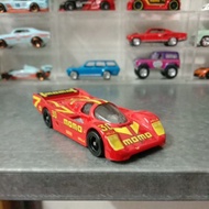 Hot Wheels Porsche 962 MOMO (loose)