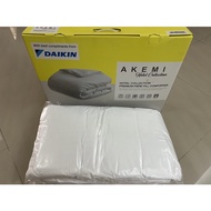 AKEMI Hotel Collection Premium Fibre Fill Comforter