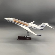 45CM with Light 1: 50 Scale Openable Capsule Cover Gulfstream G650 Passenger Aircraft Model Ornament