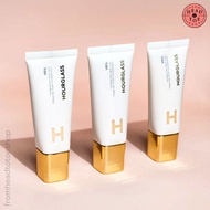 HOURGLASS Veil Hydrating Skin Tint
