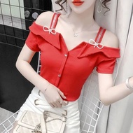 Off-shoulder T-shirt Womens short-sleeved 2023 new summer design sense Small crowd beautiful pure de
