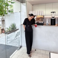 Srn.brand - Cherlyn Tweed Top เสื้อคอวีแขนสั้นผ้าทวีต