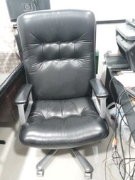 真皮大班椅 office leather chair