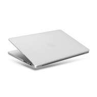UNIQ MacBook Pro 16吋 Claro(2021/2023)輕薄防刮電腦保護殼-霧透