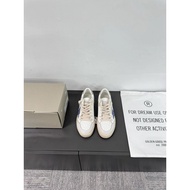 GoldenGoose • GGDB 2024 New Style Ladies Casual Shoes Sneakers SUp340ER START Series Sneakers
GGDB V