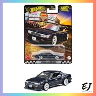 Hot Wheels Boulevard Nissan Laurel C33 Vehicle Toy Miniature Car for Ages 3 and Up - Black JBL10【Dir
