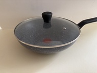 法國特福Telford pan B22692 28厘米易潔炒鍋連蓋 香港行貨 Tefal Wok with Lid
