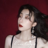 Artemis Ear Clip < Artemis > Artemis > Moon Goddess Gentle Shining Asymmetrical Rhinestone Water Dro