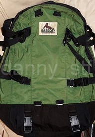 激罕收藏👍🏻全新 Gregory × SIERRA DESIGNS 60/40 DAY 1/2 Day & Half Day and Half 33L California logo 絕版 背囊 Ba