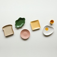 Dailylike 三明治陶瓷餐盤組  吐司盤+生菜盤+火腿盤+起士盤+ 荷包蛋盤+蛋黃杯  1組