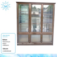 Lemari kaca alumunium rak buku kaca multifungsi frame coklat elegan