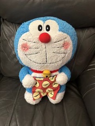 多拉A夢公仔