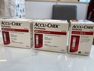 （過期未開；expired but never opened) ACCU-CHEK Performa Test Strips 血糖試紙 100+100+25