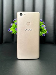 VIVO V7 แรม4 รอม32 โทรศัพท์มือถือมือ-2สภาพใหม่มากๆฟรีชุดชาร์จ