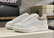 Alexander McQueen亞歷山大麥昆 厚底休閒鞋 灰尾 時尚板鞋 男女款 白灰