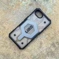 UAG Pathfinder Clear Case with magnetic for iPhone 16e Phone Case Rugged Military Grade Drop Proof T