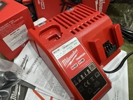 ĐẾ SẠC PIN NHANH MILWAULKEE M12-18C