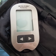 Accu-chek Performa 血糖機