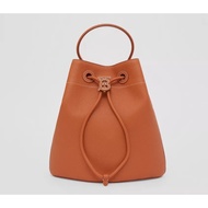 BURBERRY_Bag GRAINY LEATHER SMALL TB BUCKET BAG-WARM RUSSET BROWN