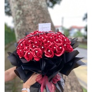 50 Stalk Soap Roses With Diamond