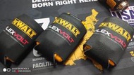 (現貨含稅)得偉 DEWALT 正品 杯套 啤酒 罐套 電池保護套 US 7 T-Shirt 德偉