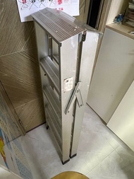 鋁合金摺疊梯