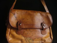 【老時光 OLD-TIME】早期二手包義大利Alviero Martini地圖肩背包