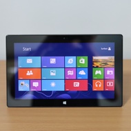 Tablet แท็บเล็ต Microsoft Surface 1516 -NVIDIA TEGRA 3 Quad-Core 1.30GHz -Ram 2GB -HDD SSD 32GB-10.6"นิ้ว -Wi Fi - จอทัช