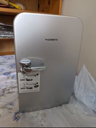 Dometic 迷你雪櫃 (可放母乳)