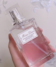 包順豐💌miss Dior 玫瑰沐浴油 body oil 175ml