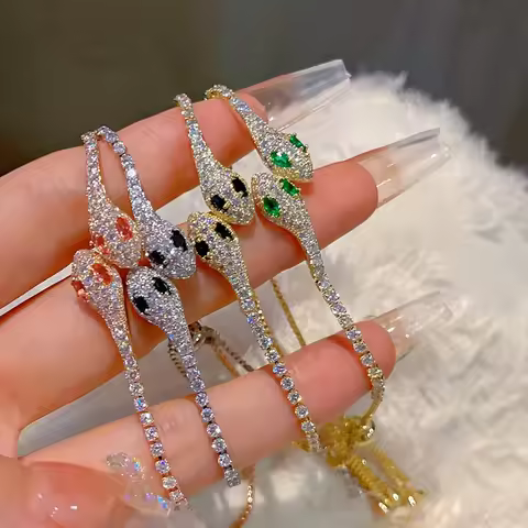 Elegant Black Crystal Eyes Snake Zircon Bracelet Women's Fashionable Personalized Daily Accessory Pa
