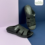พร้อมส่ง 🚛 รองเท้าแตะชาย BB Double รองเท้าสวมยางผู้ชาย รุ่น 028 พื้นหนา นุ่ม สวมใส่สบาย รองเท้าแฟชั่