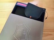 VICTORINOX 銀包 全新