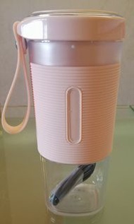自動攪拌功能杯