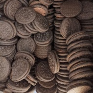 Lee tin biscuit (Oreo Chocolate 500g)