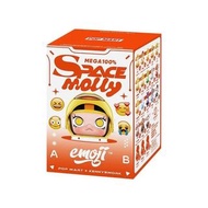 正版POPMART MEGA SPACE MOLLY 100% × emoji™ 盲盒
