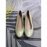 Beige Patent leather Low Heels