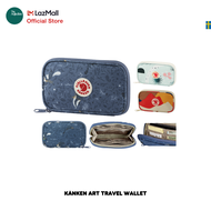 Fjallraven/Kanken Art Travel Wallet /กระเป๋าสตางค์ขนาดใหญ่ กระเป๋าใส่พาสปอร์ต กระเป๋าใส่เงินใบใหญ่แบบมีซิป สไตล์ Kånken