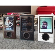 ZUNE First Generation Music Player MP3 30GB/64GB/128GB Battery