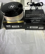 แป้งฝุ่นเนื้อเนียนละเอียด ผิวผ่องสวย คุมมัน CHANEL Poudre Universelle Libra