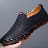รองเท้าคัทชูชายยางผสม pu นุ่มเท้ากันน้ำพื้นไม่ลื่น สำหรับสายลุย รองเท้าหนังผู้ชาย รองเท้าหนัง สีดำ（black） 43