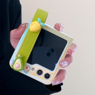 Ốp Lưng Samsung Galaxy Z Flip 5 / Z Flip 4 Avocado Kèm Dây Xỏ Tay - BUM STORE GALAXY CASE