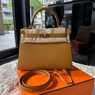 HERMES 新色 Kelly 28 芝麻色 2S EPSOM皮 金釦 外縫 B刻