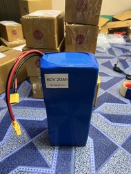 แบตเตอรี่ลิเธียม 60V 15A 20A และ 72V 15A 20A และ 84V 15A 20A พร้อมแผงป้องกันวงจรแบตเตอรี่ BMS ในตัว