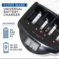 通用智能電池充電器兼容 AA、AAA、C、D、9V Ni-MH Ni-CD 可充電電池和鹼性電池 psbckp Universal Smarter Battery Charger Compatible