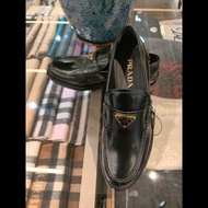 PRADA樂福鞋