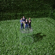 Fast & Furious ( Figure Diorama & Dodge Challenger SRT8 Retro  )