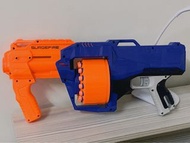 NERF 衝鋒槍 9.9成新  玩具槍 兒童玩具